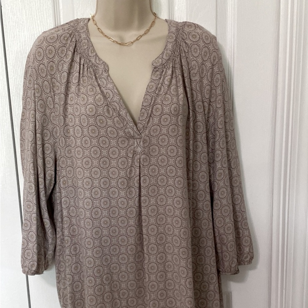 XL blouse lightweight